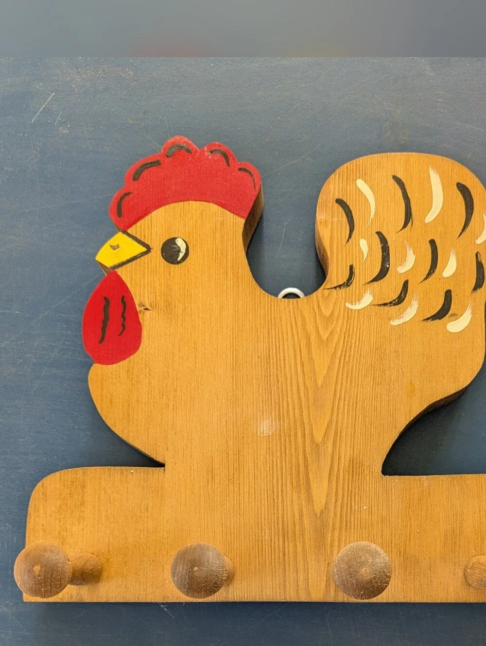 Chicken Wall Hook Holder Decor 4 Wood Hooks 8 x 7 5/8 Handcrafted Vintage